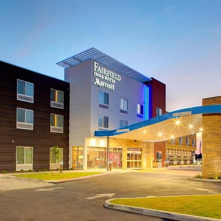 Fairfield Inn & Suites By Marriott Bakersfield North/Airport Buitenkant foto