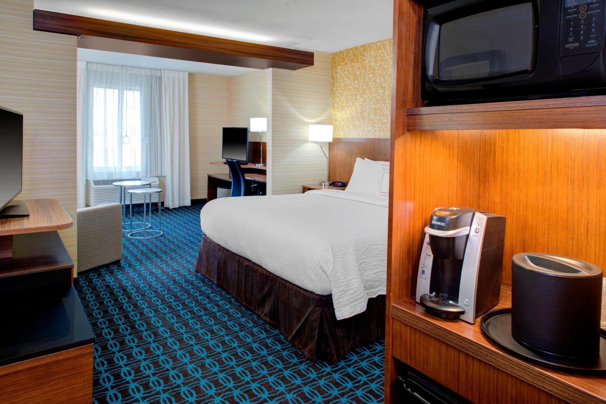 Fairfield Inn & Suites By Marriott Bakersfield North/Airport Buitenkant foto